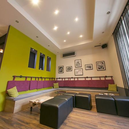 City Hostel Трогир Экстерьер фото