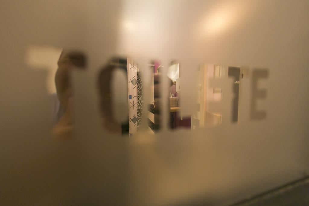 City Hostel Трогир Экстерьер фото